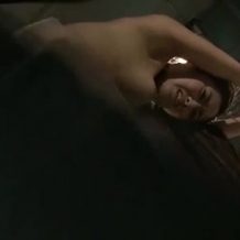 【SM動画】キチガイ男に肉便器調教される女子大生！両手を縛られ残虐に犯される…